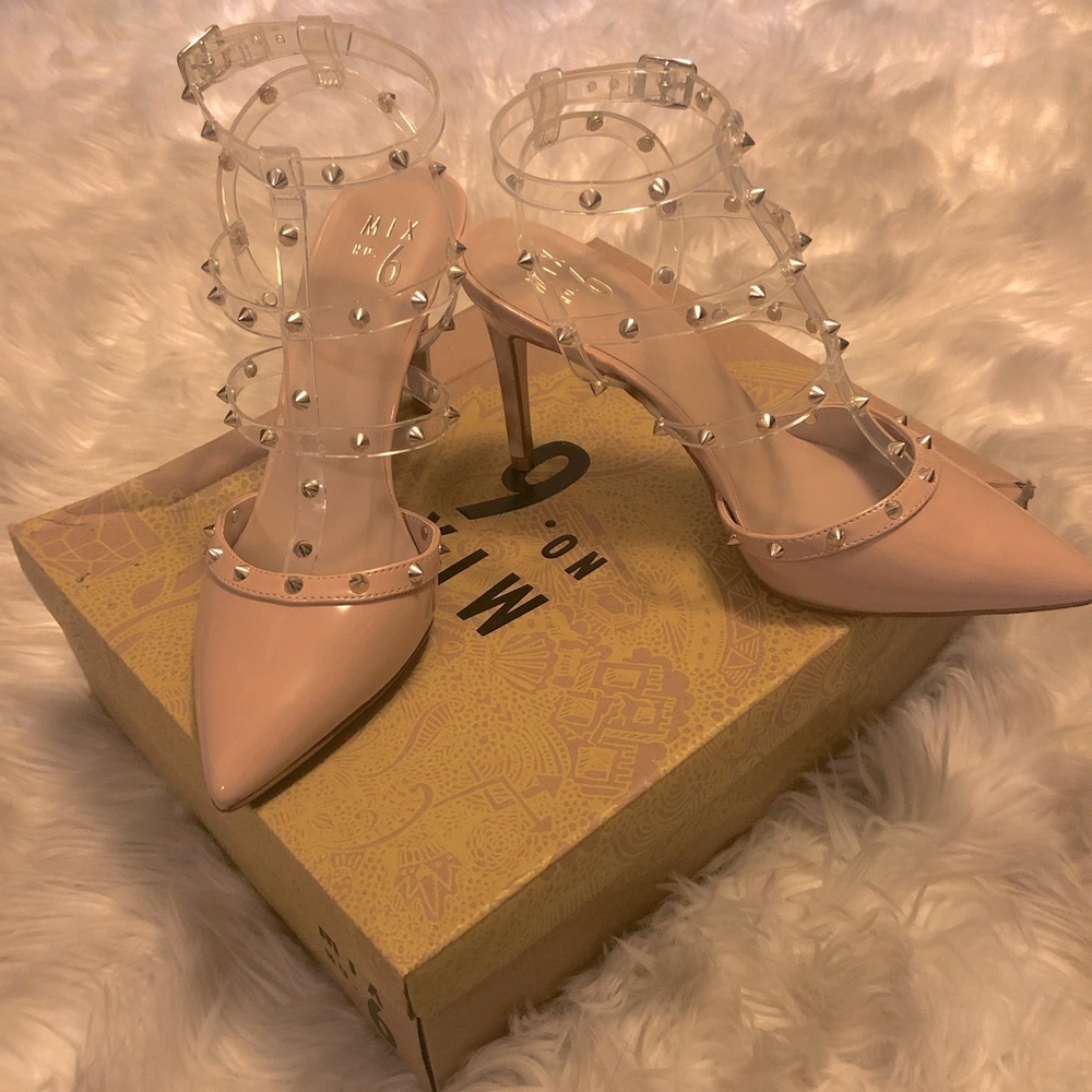 Mix No. 6 Laboni Pumps Size 8 1/2M